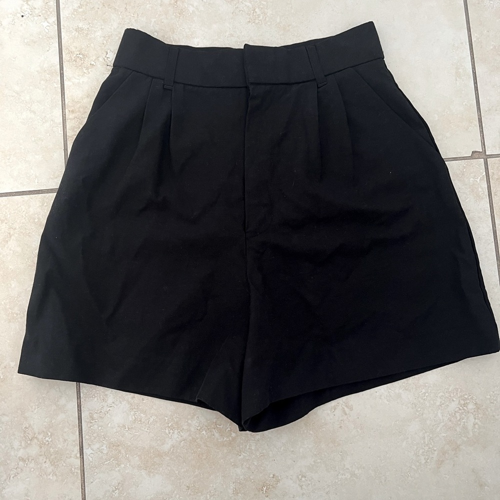 Zara Women's High Waist Black Shorts